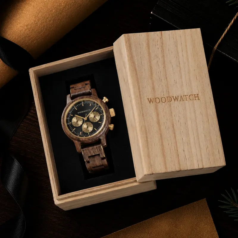 The Chrono Sailor Walnut is made from natural walnut wood and features a double layered deep blue dial with golden details.