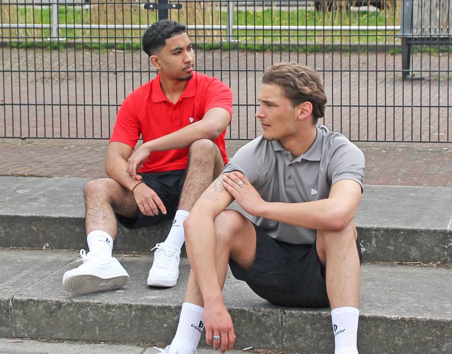 <strong>DONNAY SPORTSETS</strong>