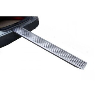 Oprijplaat Aluminium lichtgewicht - 200 x 26 cm - max. 500 Kg - prijs per stuk Oprijplaat Aluminium lichtgewicht - 200 x 26 cm - max. 500 Kg - prijs per stuk