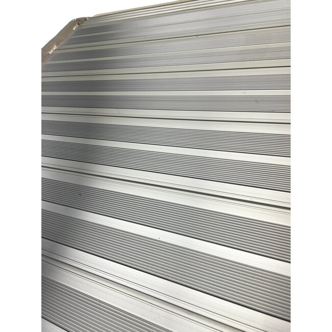 Oprijplaat Aluminium 213,5 x 70 cm. Opvouwbaar -  Max. 400 kg