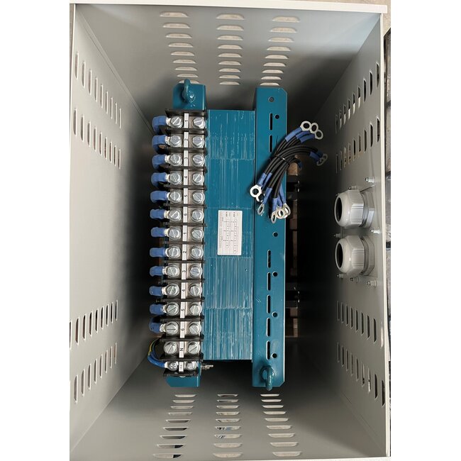 Scheidingstransformator 3-fase 230-400/230-400 V=N - 80 kVA  in metalen omkasting IP23