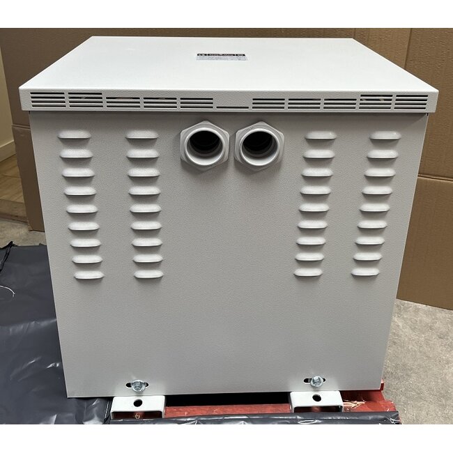Scheidingstransformator 3-fase 230-400/230-400 V+N - 31,5 kVA  - in kast IP23