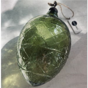 Madam Stoltz Recycled Glass Egg green