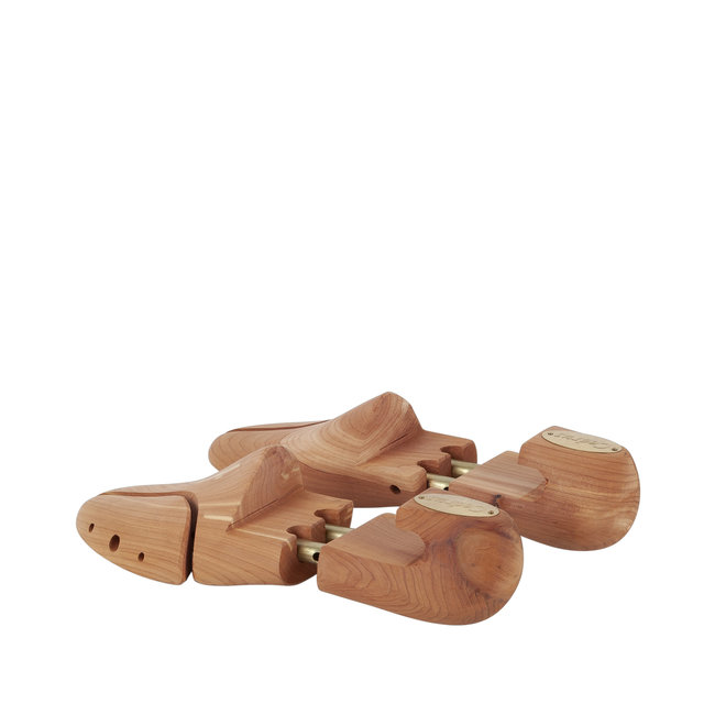 cedar shoe tree amazon