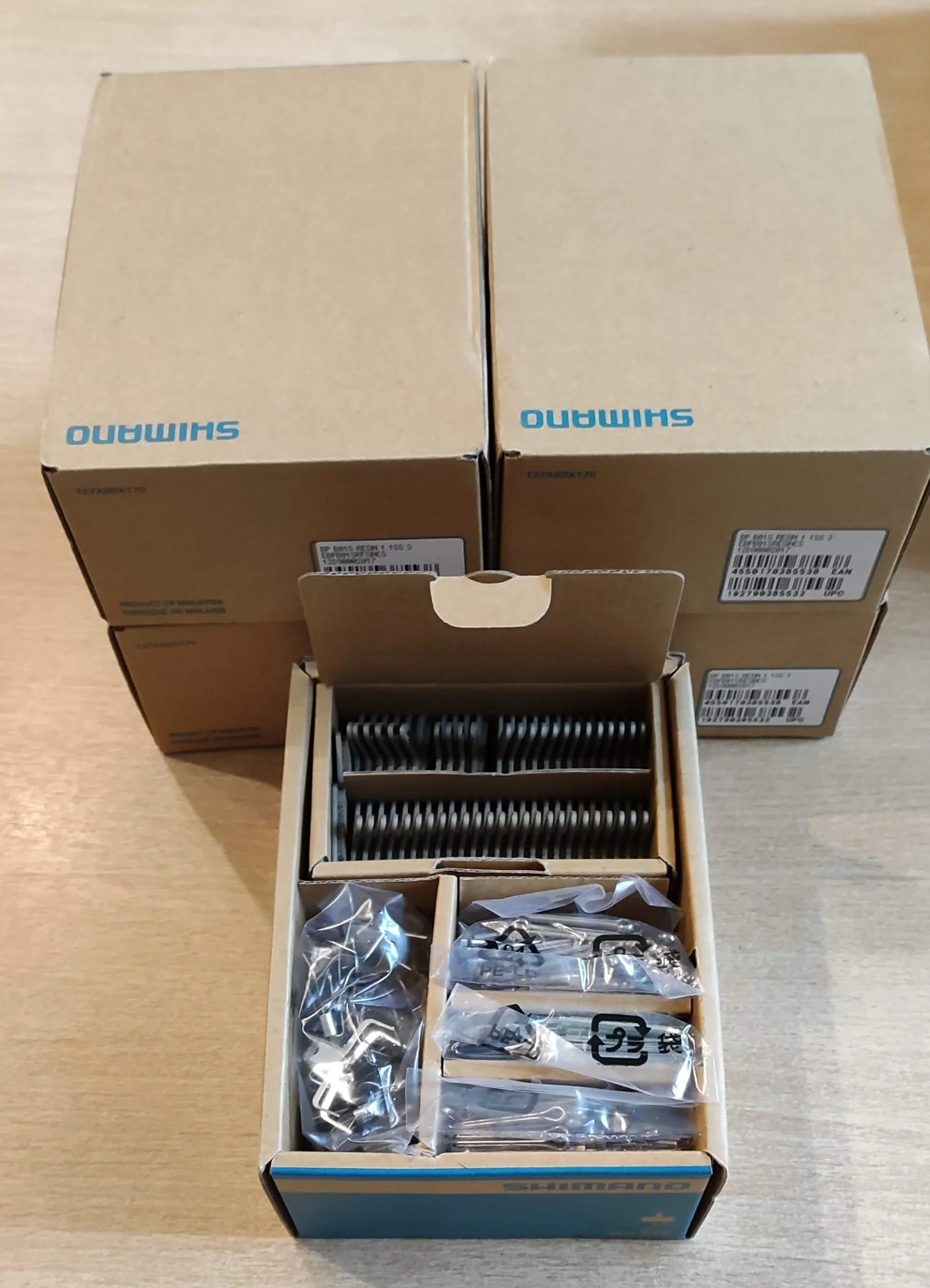 Thuiswerk - Ompakken Shimano Remblokjes