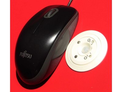 ecos 230V Präsenzmelder PM/230V/12 mit fester Nachlaufzeit, OHNE Lichtmessung, für Höhen bis 12 Meter