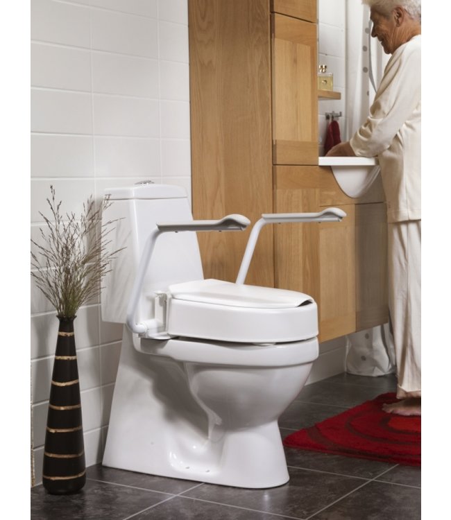 Etac Hi Loo toiletverhoger vast met armleuning
