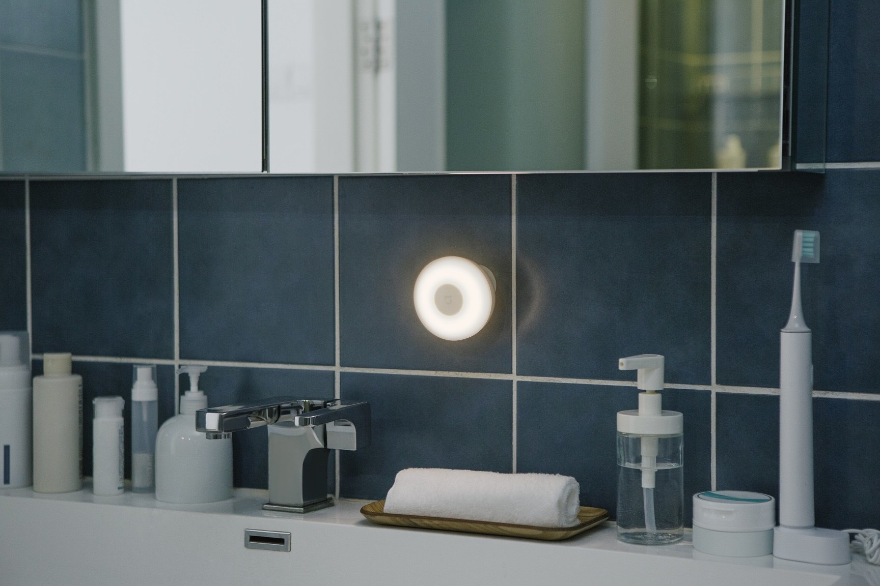 Buy Xiaomi Mi Motion Activated Night Light 2 Bluetooth ▷ Top