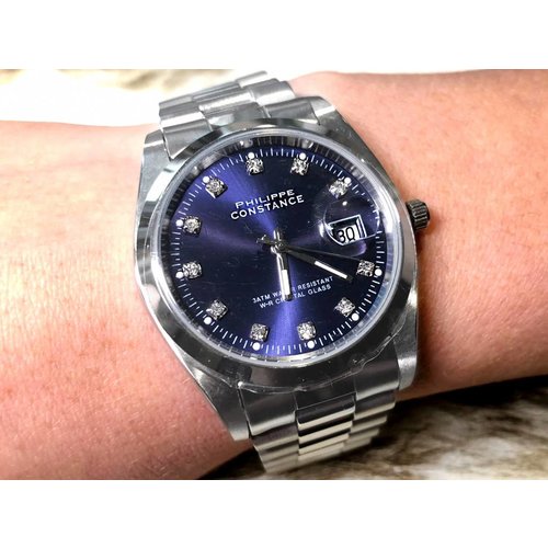 Stalen Philippe Constance Horloge Philippe Constance Dameshorloge - 4715 Large - Staal - Zilver - Indigo Blauw - Strass - Datumaanduiding Stalen Philippe Constance Horloge Philippe Constance Dameshorloge - 4715 Large - Staal - Zilver - Indigo Blauw - Strass - Datumaanduiding