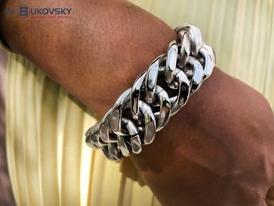 Bukovsky Stainless Steel Jewelry 20% KORTING - Stalen Dames Armband Bukovsky "Chase XL" - Gepolijst - Nu al vanaf € 58,00