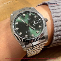 NU 30% KORTING - Philippe Constance horloge - 5960 Large - Staal - Zilver - Groene Metallic Wijzerplaat - Strass - Serrated - Datumaanduiding