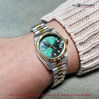 NU 30% KORTING - Philippe Constance Stalen Dameshorloge - 5990 Small - Bicolor - Goud - Zilver - Donkergroene Metallic Wijzerplaat - Strass - Schakelband - Datumaanduiding