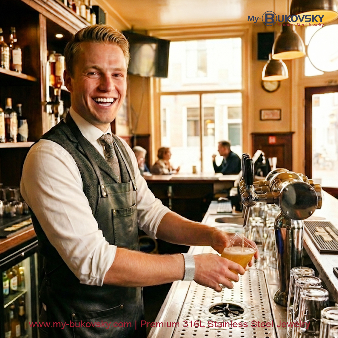  heren-armband-staal-rvs-kopen-bukovsky-bracelet-brushed-geborstleld-mat-visgraatschakels-privilge-breed-18cm-19cm-20cm-21cm-22cm-23cm-men-bracelet-stainlesssteeljewelry-designarmband-betaalbaar-my-bukovsky.com-4