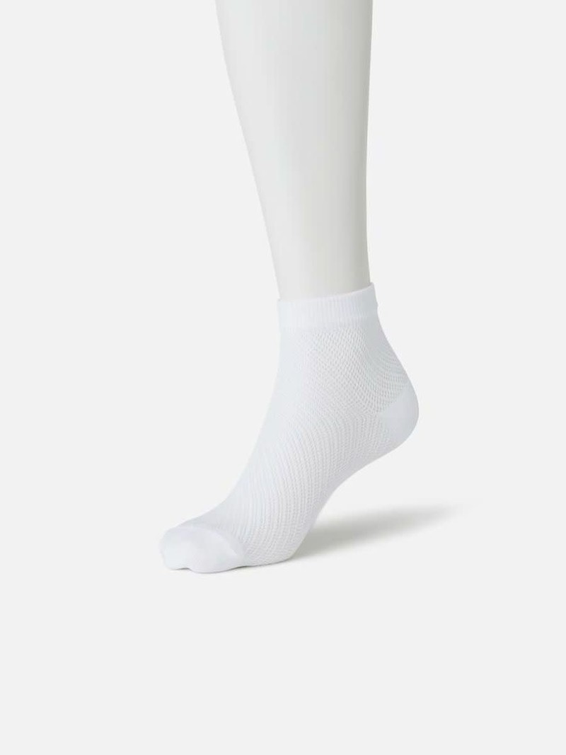 Plain Mesh Ankle Socks