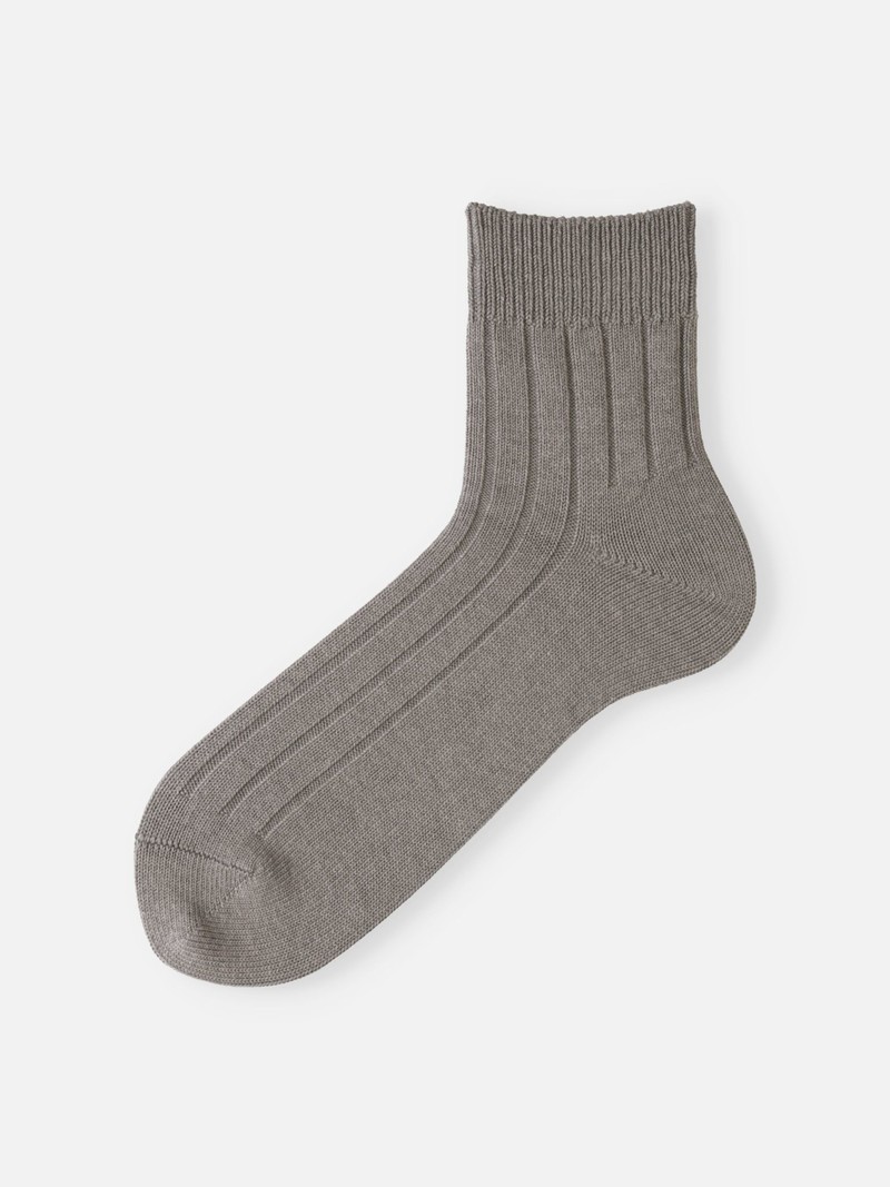 Schlichte Socke mit breiter Rippung 96N remeshed L