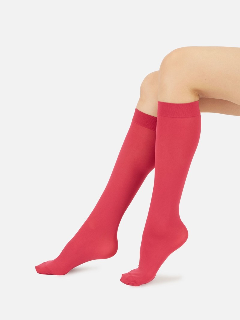 70D Basic Knee High Socks