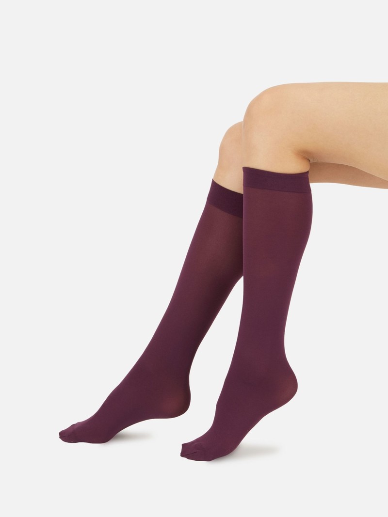 70D Basic Knee High Socks