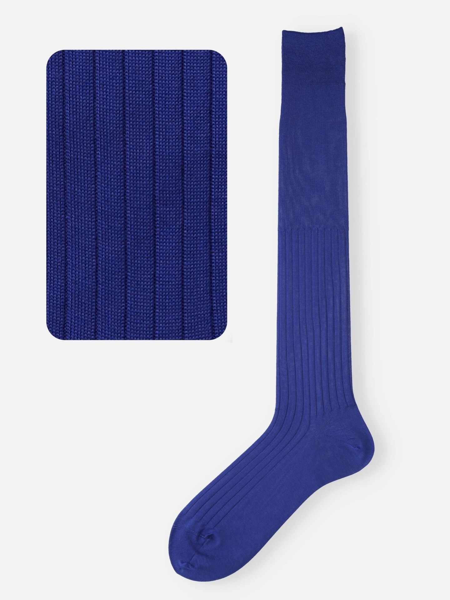 chaussettes hautes en bleu roi