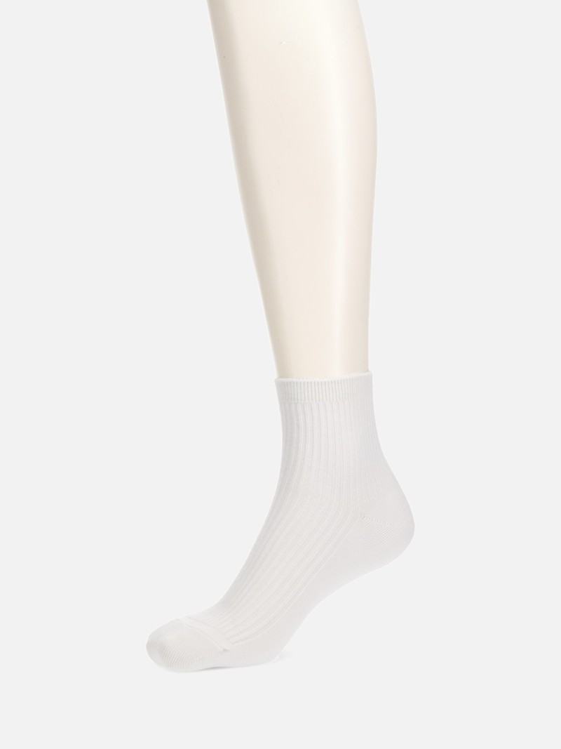 2x2 Ribbed Ankle Socks
