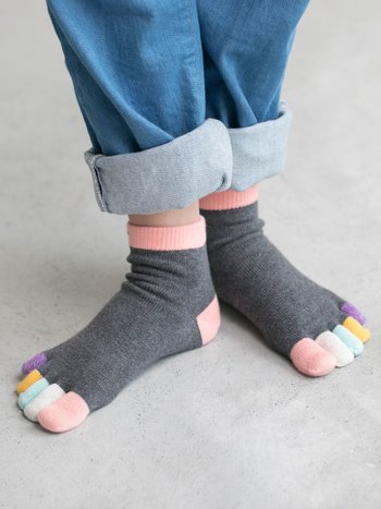 Chaussettes enfant à cinq doigts - petits pieds : taille 29 à 34