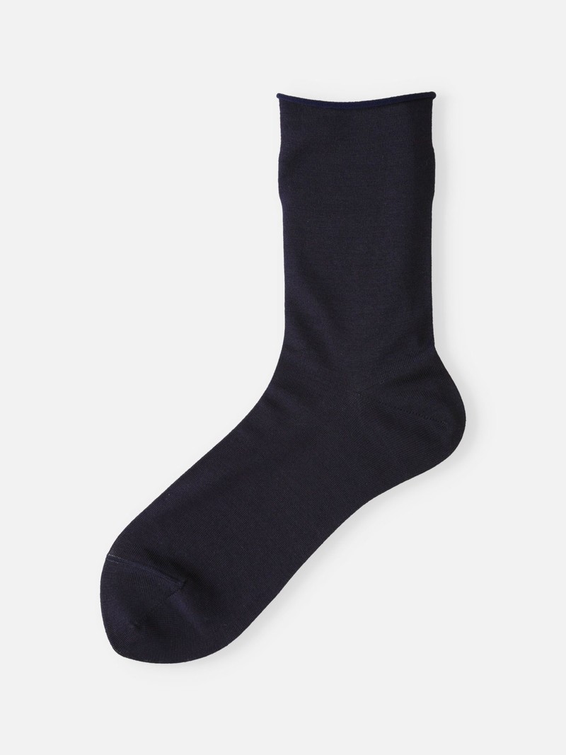 Premium Silk Plain Soft Top Low Crew Socks
