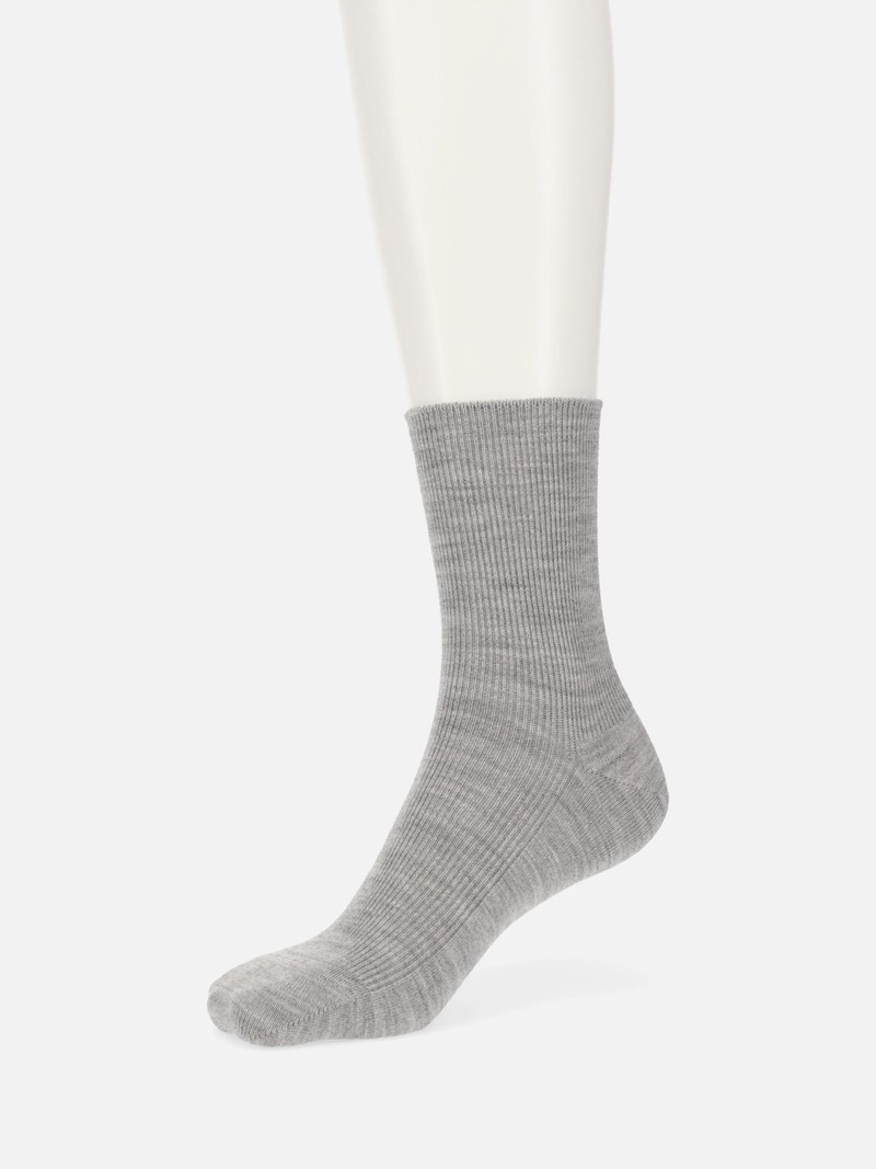 Fein gerippte Crew-Socken aus Anti-Pilling-Wolle