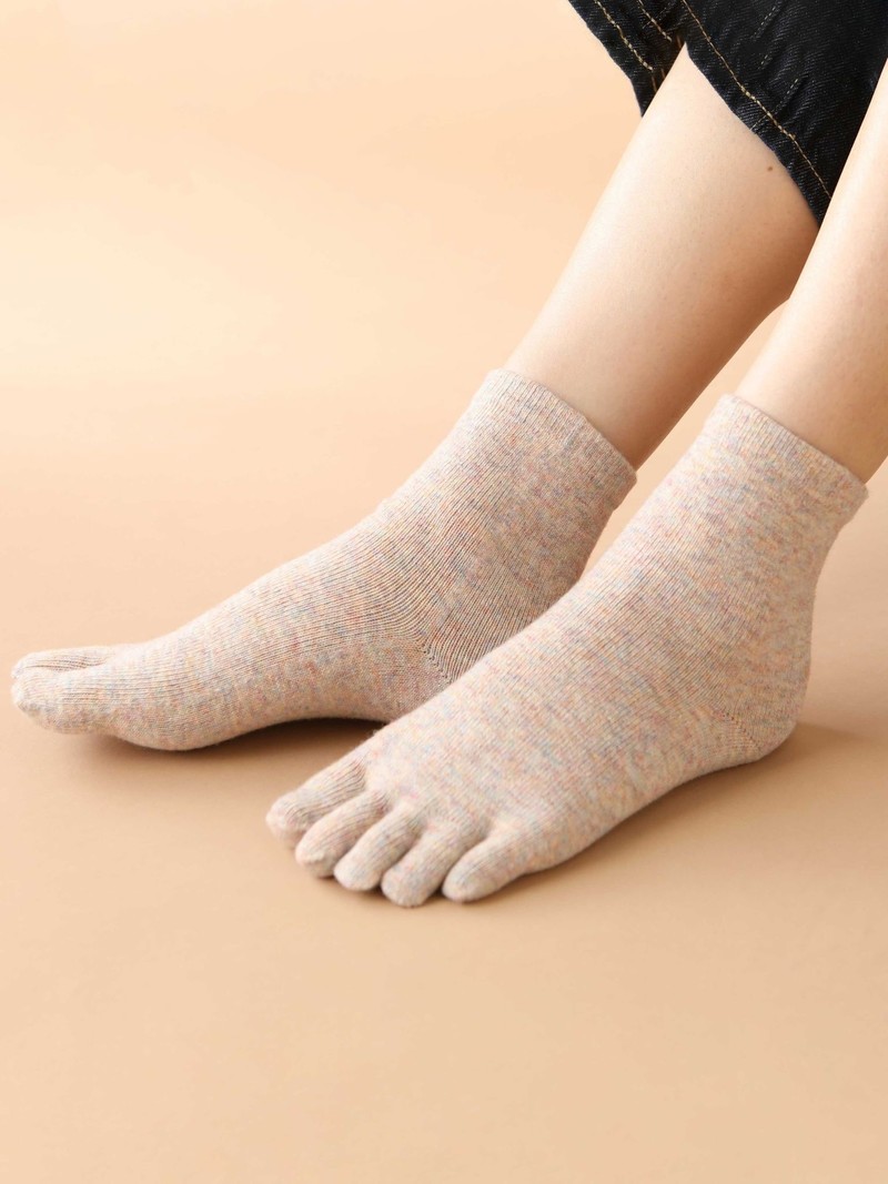 Niedrige Socken aus Merinowolle mit runder Zehenpartie