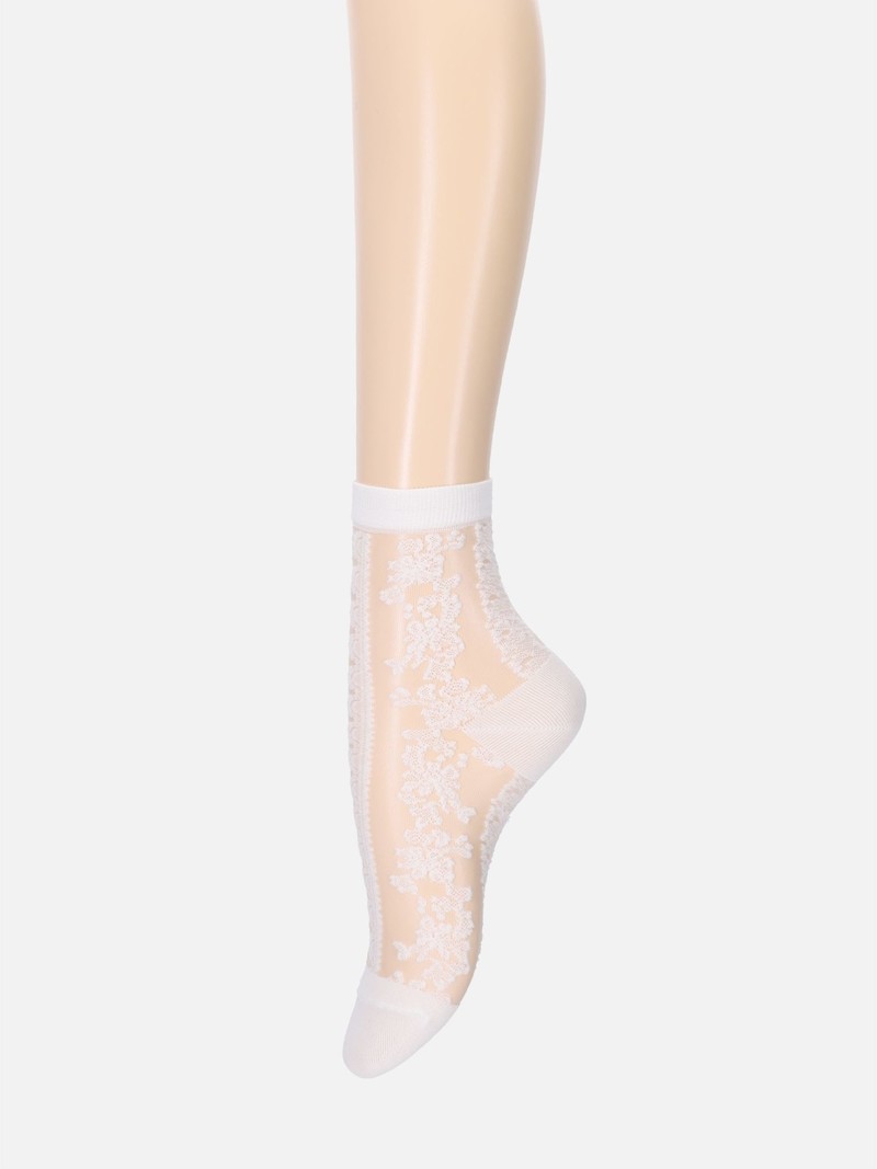 Durchsichtige Socken mit Spitzenmuster und niedrigem Rundhalsausschnitt