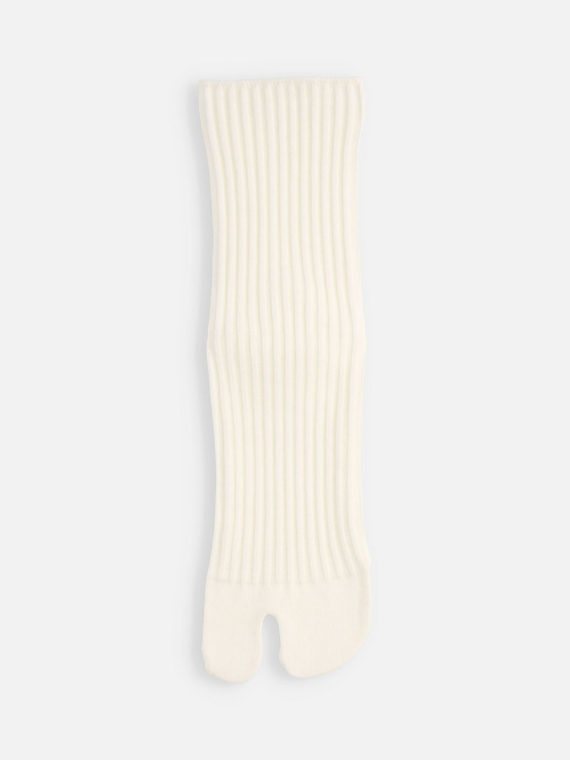 Soft Fit Ribbed Tabi Low Crew Socks