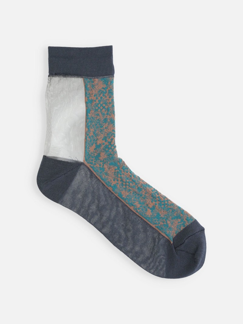 Sheer Panel Front Pattern Low Crew Socks