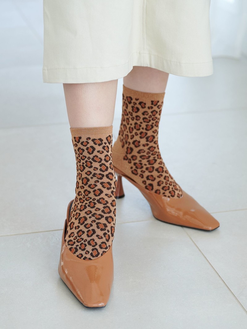 Calzini alla caviglia in lamé leopardati