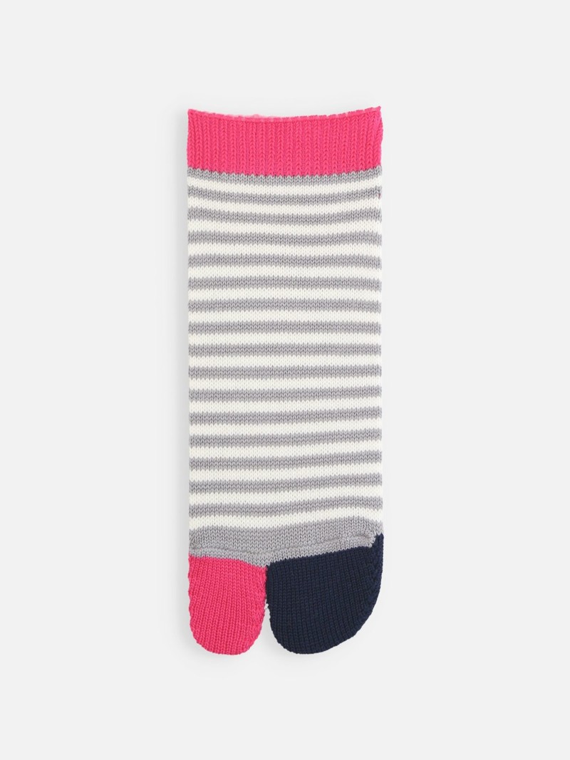 Gestreifte Tabi-Fußkettchensocken