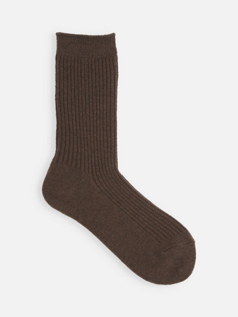 Gerippte Rundsocken aus Öko-Wolle und recyceltem Garn