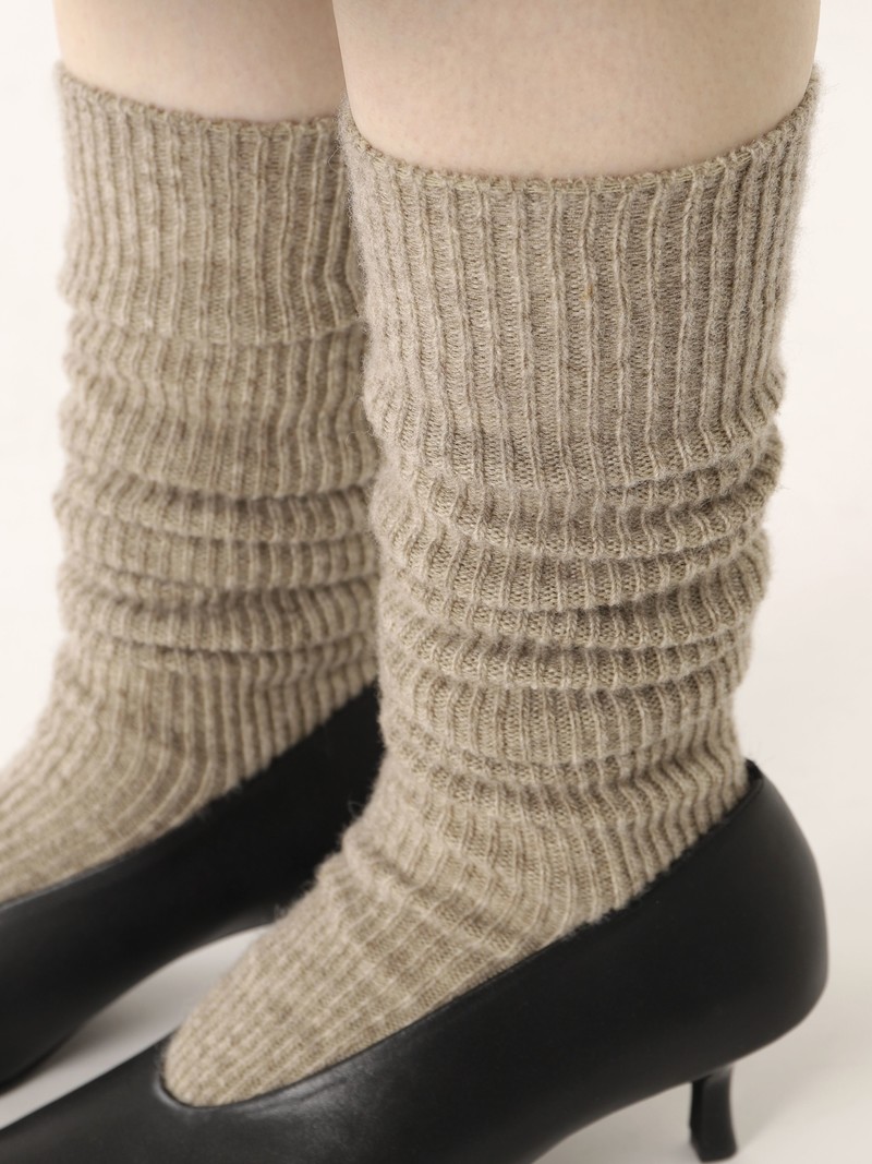 Extra lamswollen 1x1 geribbelde hoge sokken