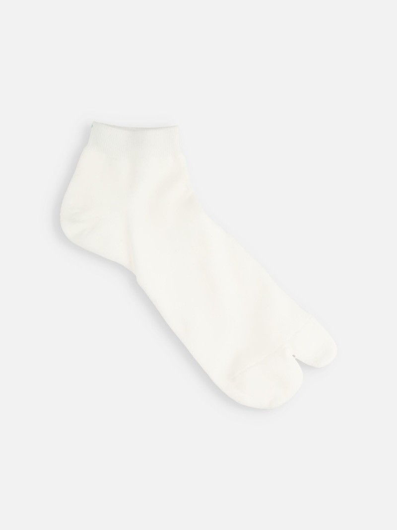 Einfarbige Tabi-Sneakersocken M