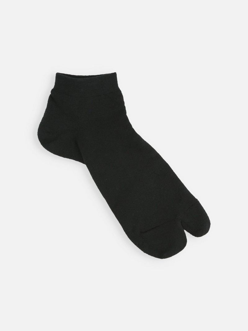 Chaussette courte Tabi unie éponge M