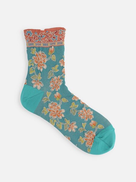 011132358 SQ fleurs orientales en relief