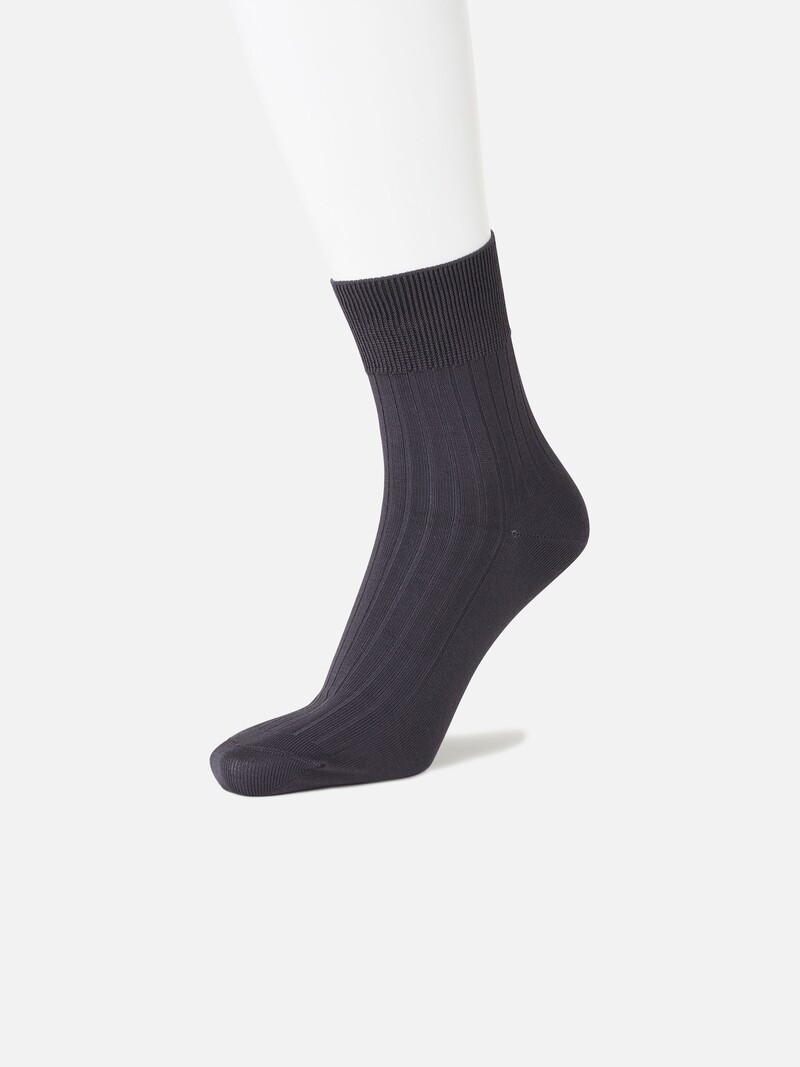 Gerippte kurze Socken M