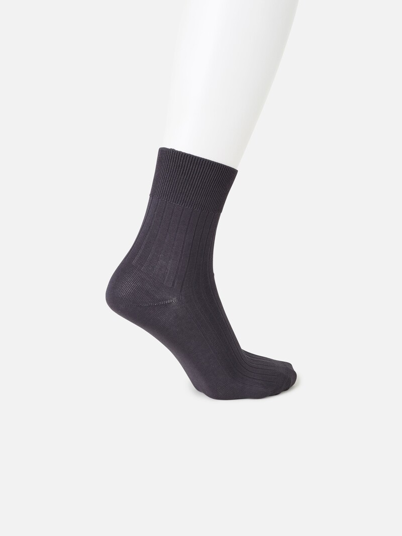 Gerippte kurze Socken M