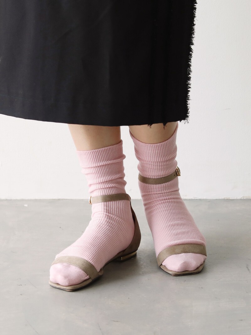 Ultra Fine Merino Wool Ribbed Crew Socks