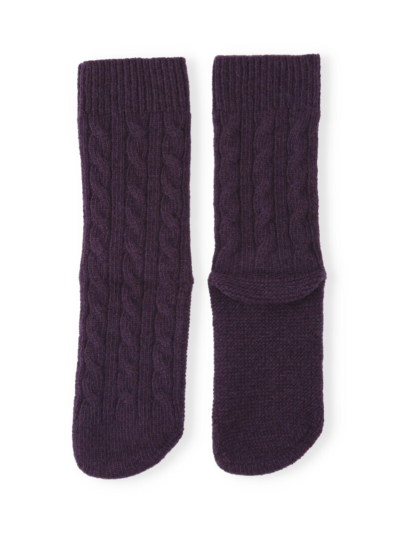 Lambswool Wholegarment Cable Bed Socks