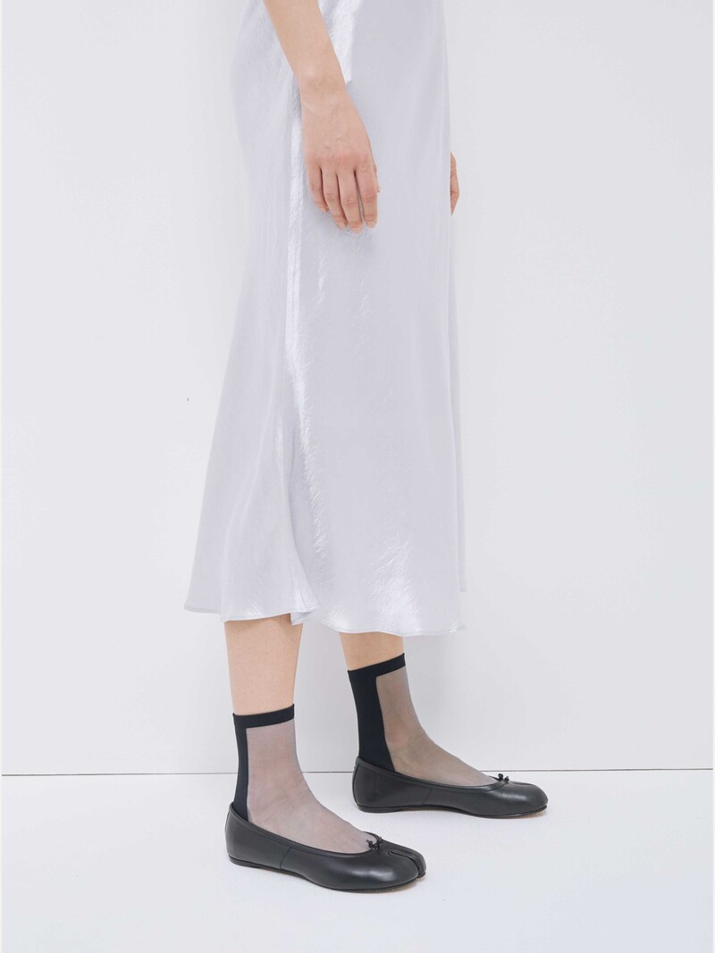 Sheer Bicolour Tabi Low Crew Socks