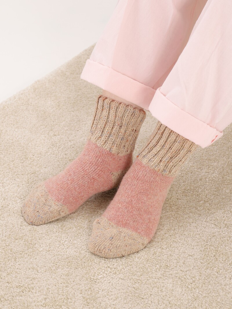 Chunky Ribbed Cuff Room Socks