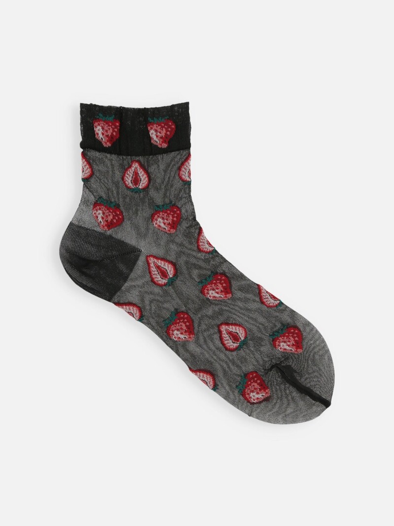 Tulle Strawberry Pattern Low Crew Socks