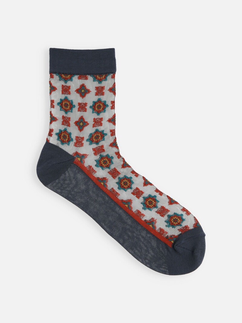 Decorative Pattern Sheer Low Crew Socks