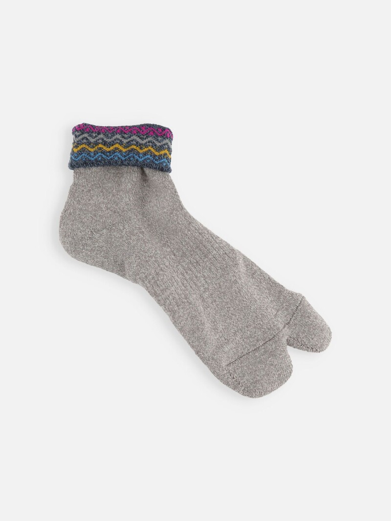 Wave Turn Down Short Tabi Socks L
