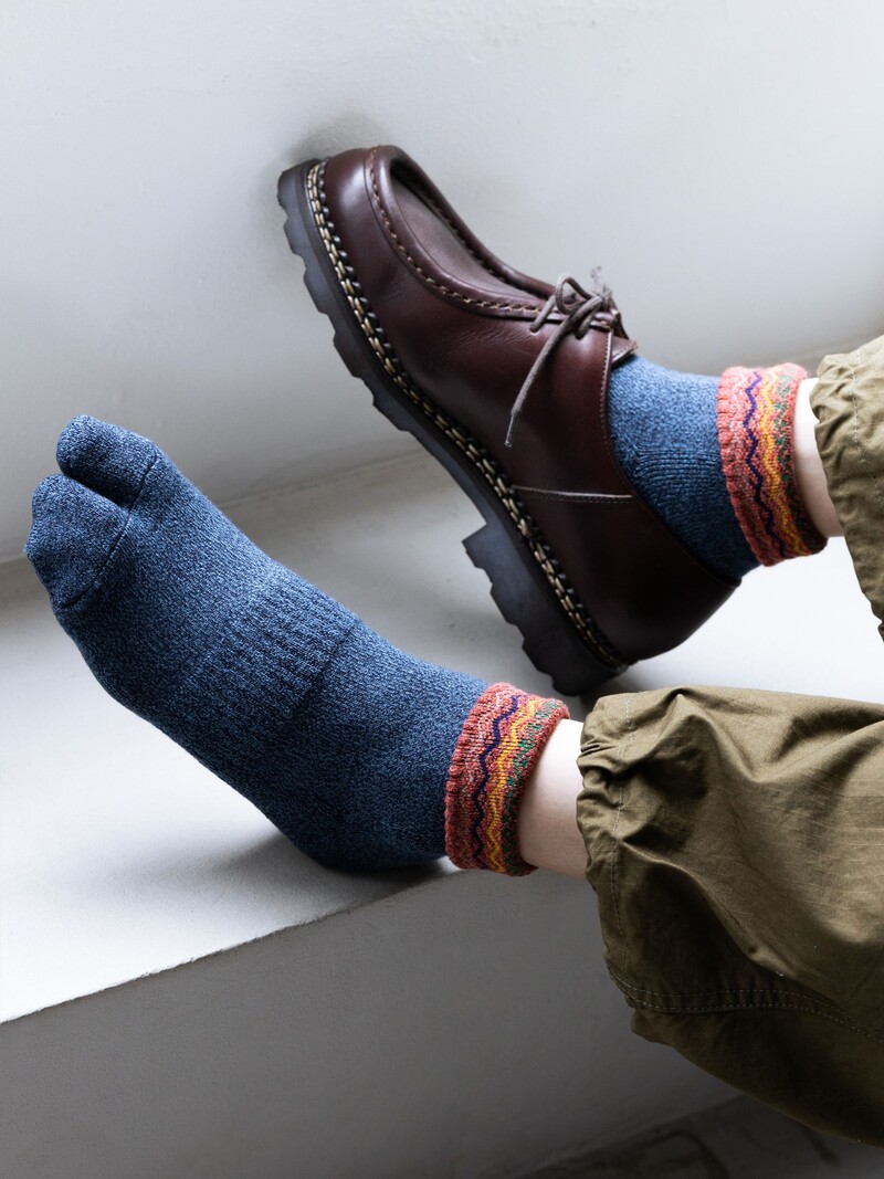 Wave Turn Down Short Tabi Socks L