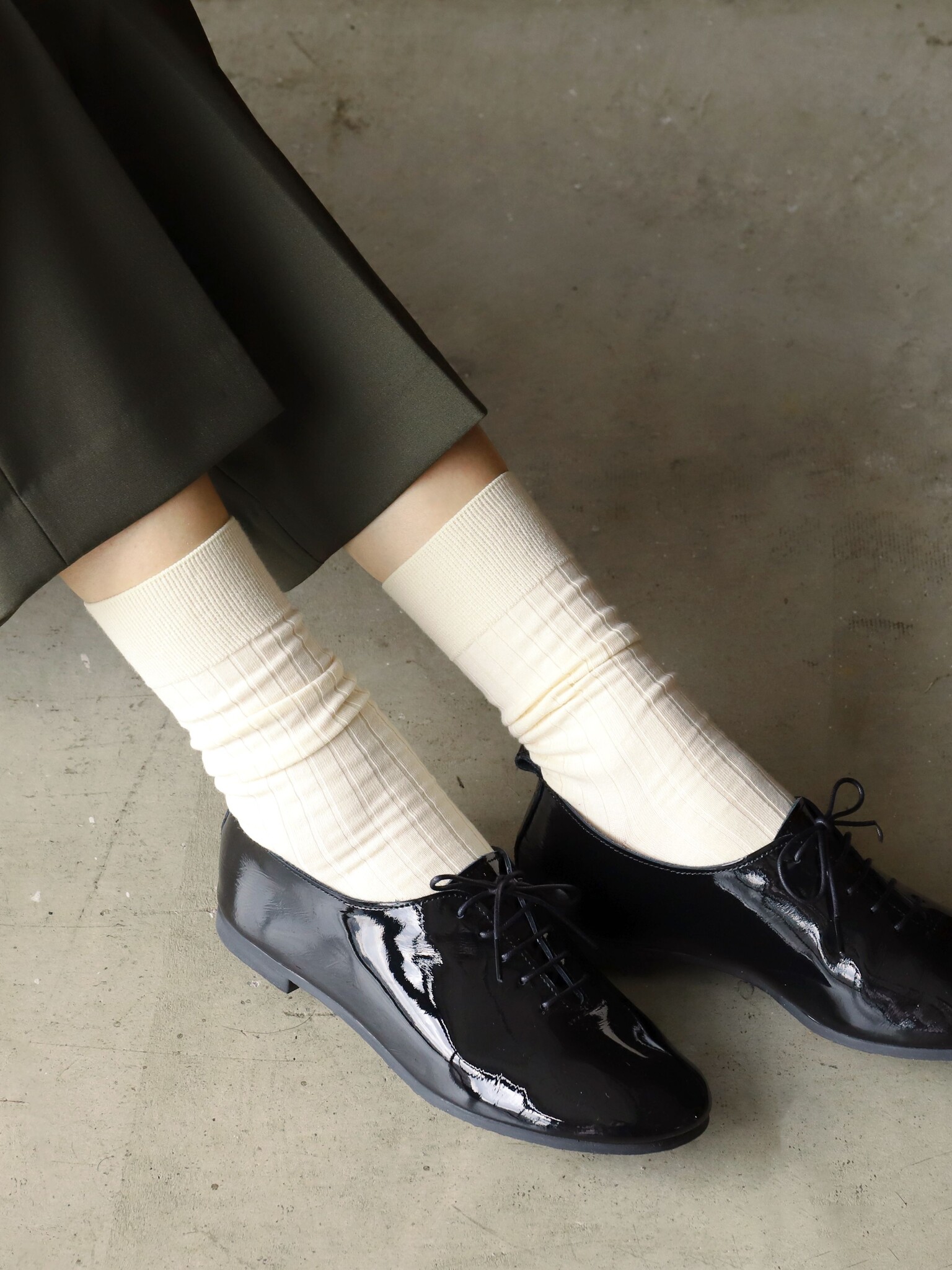 Calcetines medios 3/4 lisos Lana Merino canalé fino 9x2