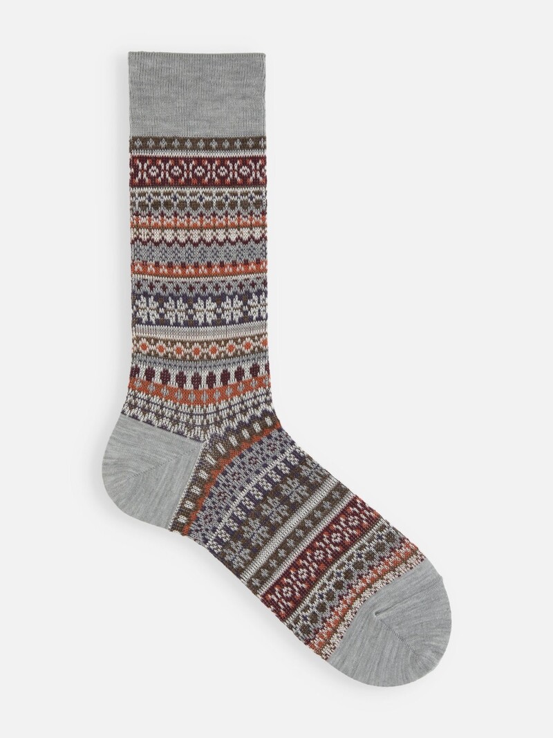 Meia média em jacquard com listras Fair Isle