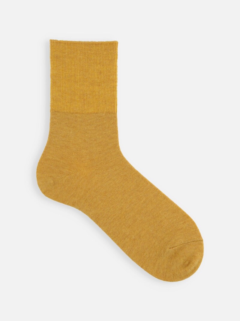 Kurze Socken aus Merinowolle mit Flossenripp